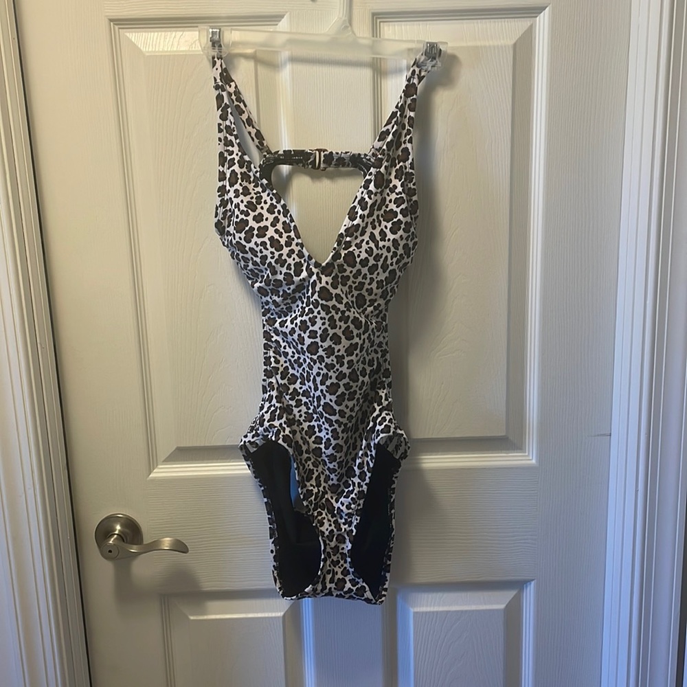 Brand new one piece bathing suit